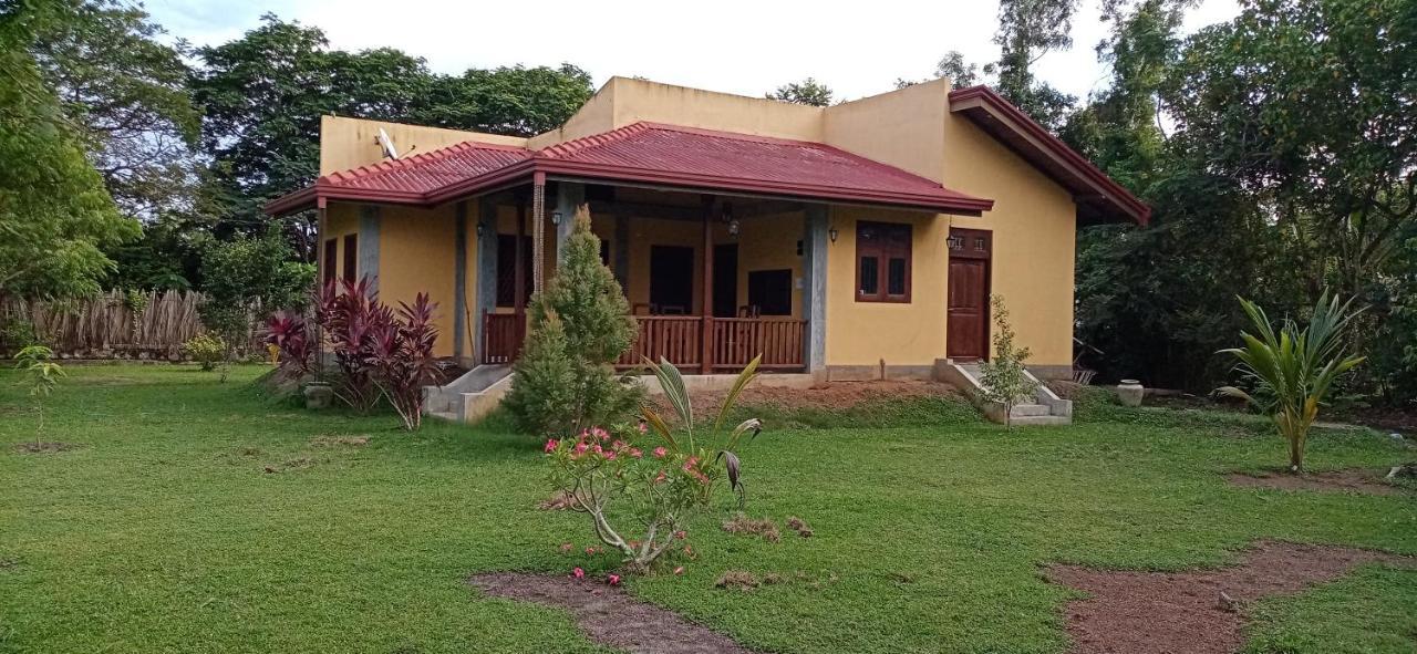 Villa De Lagoon View Тангалла Экстерьер фото