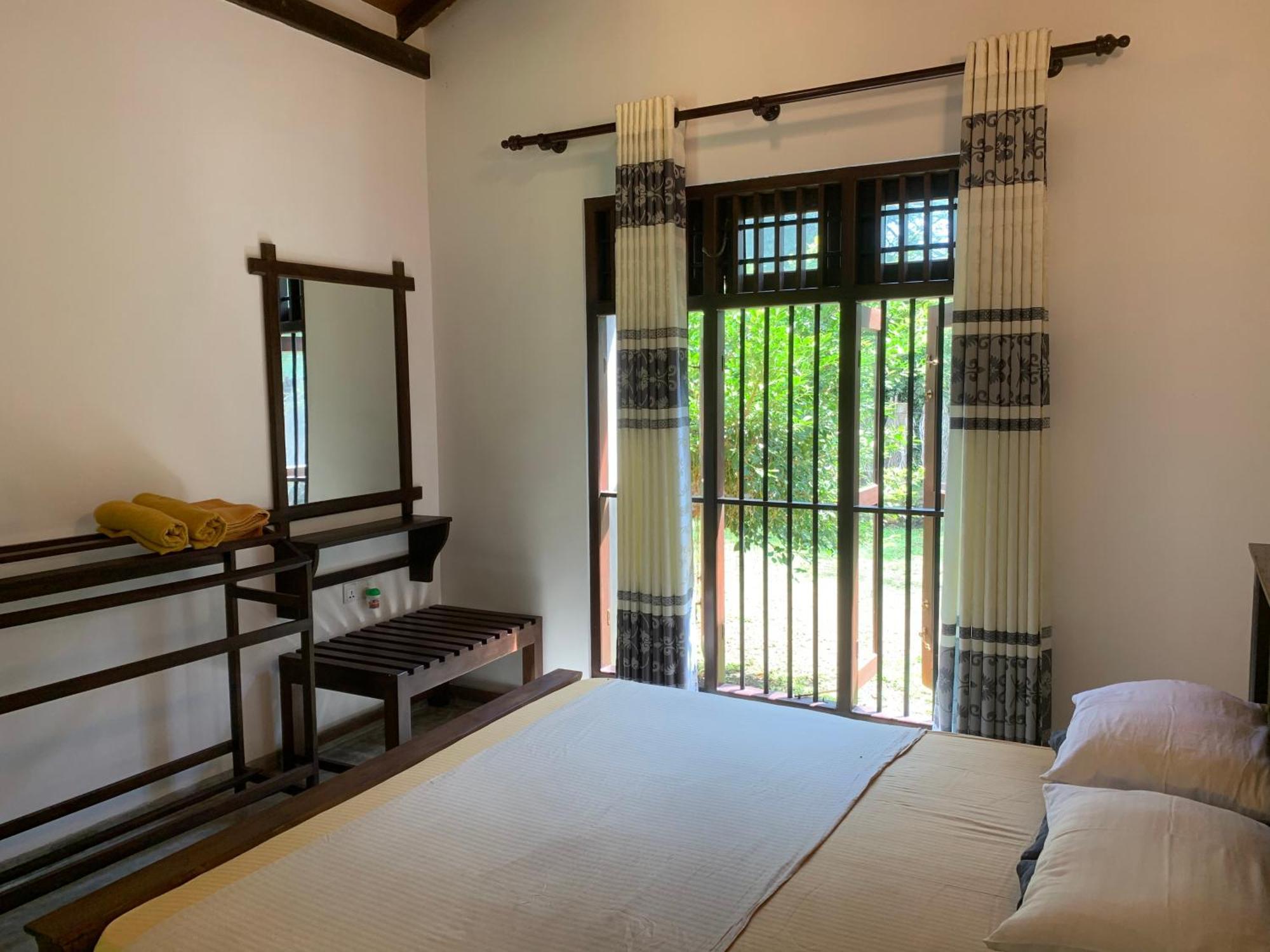 Villa De Lagoon View Тангалла Экстерьер фото