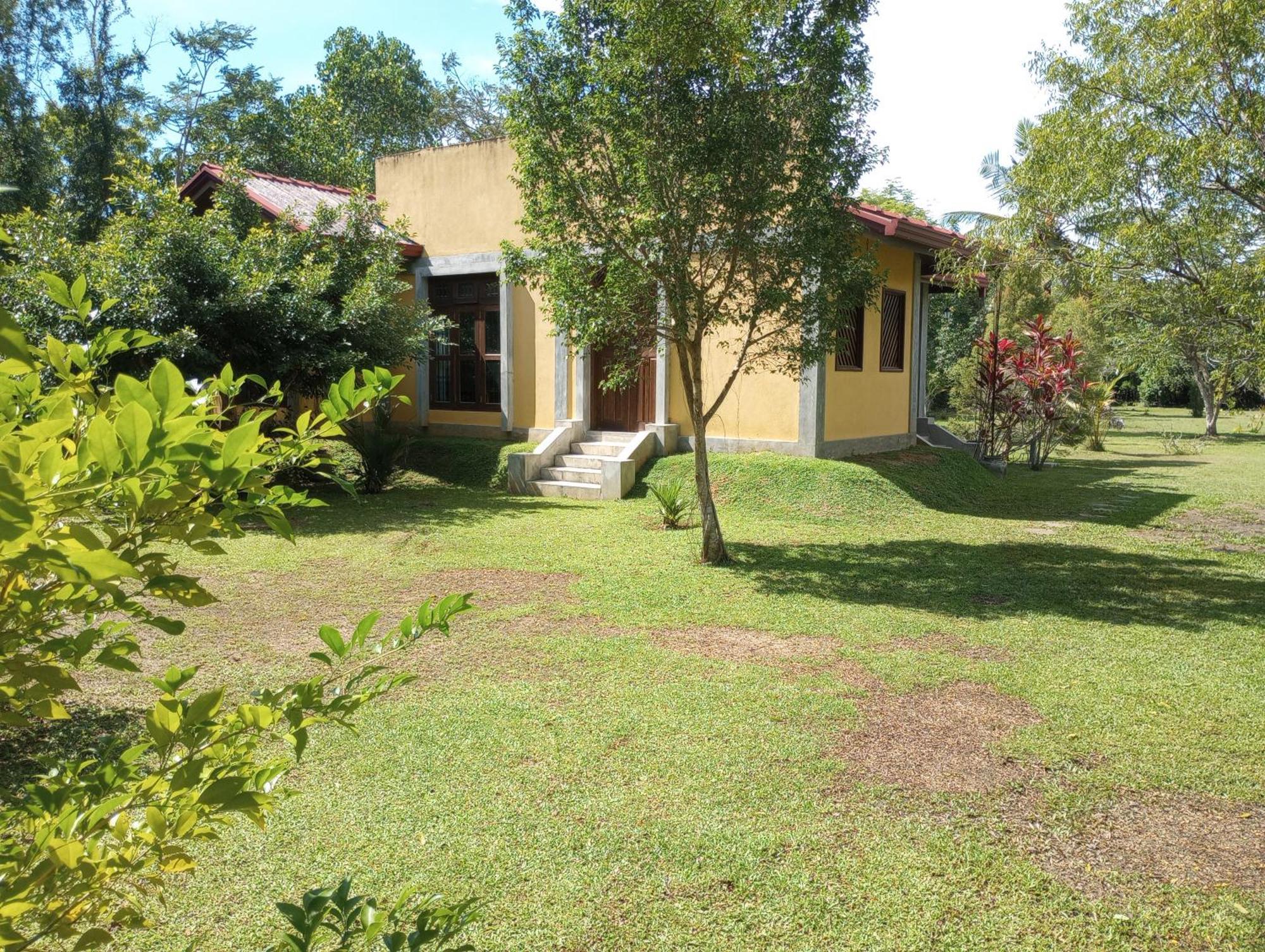 Villa De Lagoon View Тангалла Экстерьер фото